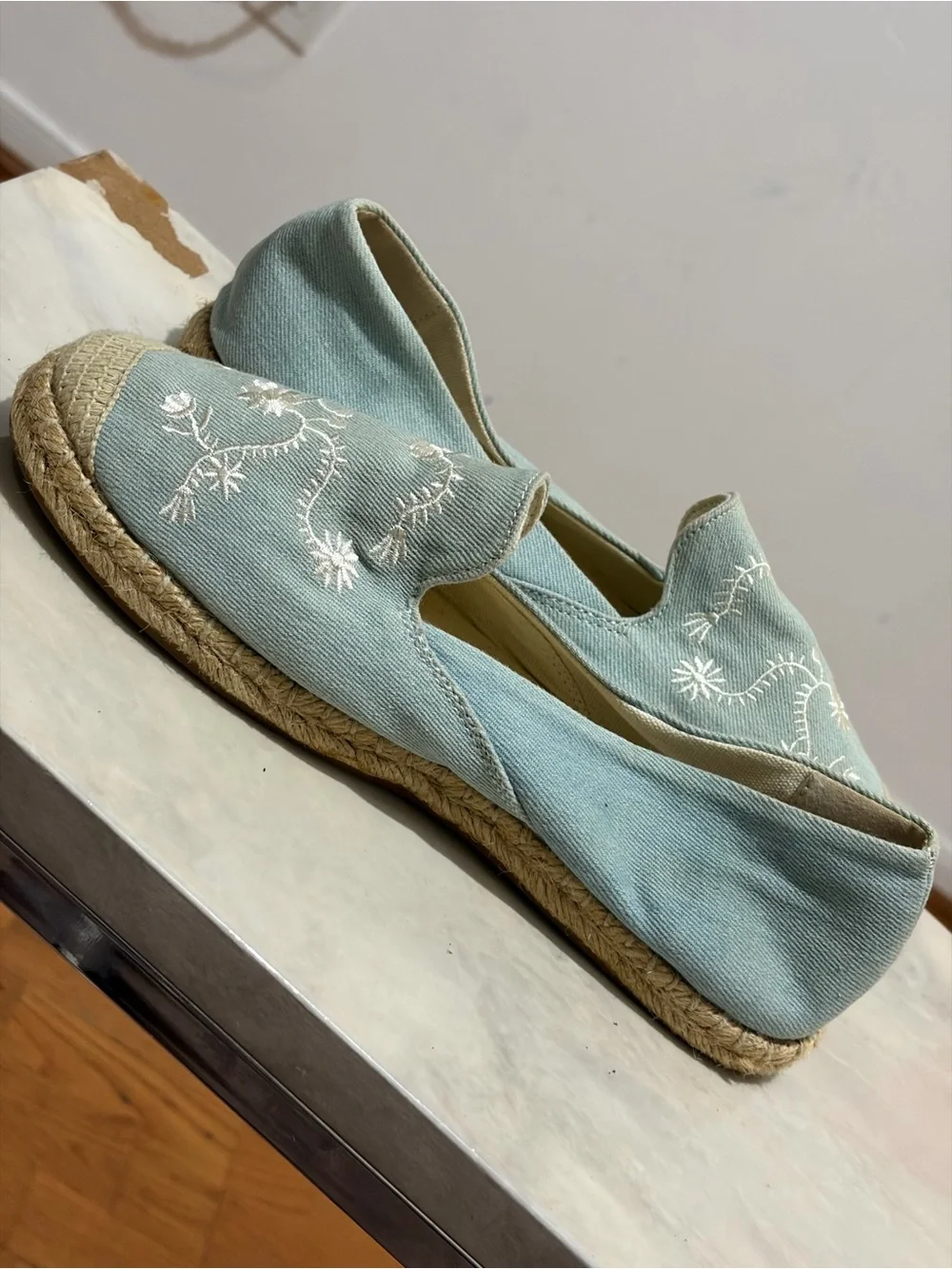 Avon Cushion Walk by Avon Light Blue Embroidered Espadrille Slip-Ons 8